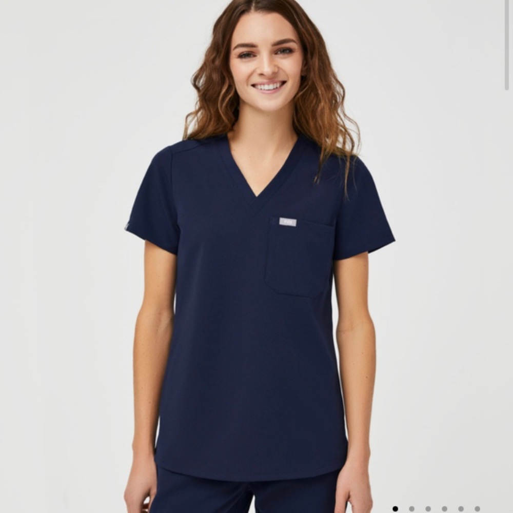 Figs Catarina Top Navy